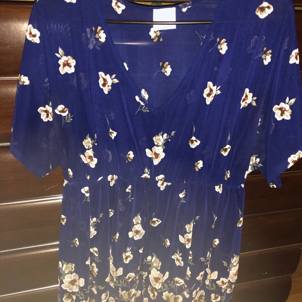 Maternity shirt